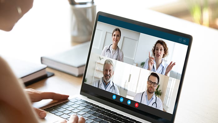 Towards the virtualization of healthcare systems
